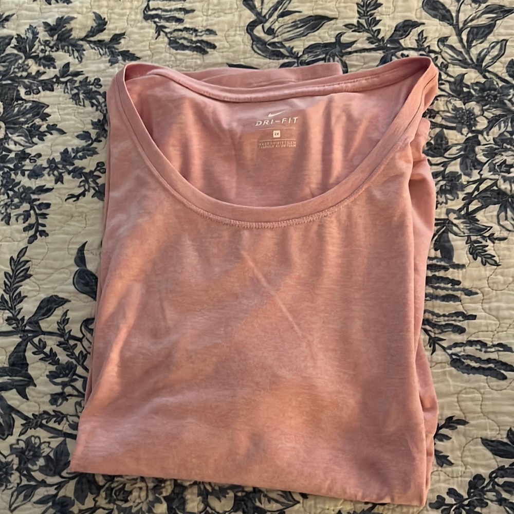 Nike Dri-FIT Short Sleeve Tee - Dusty Rose